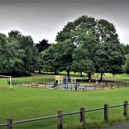 -Rf7H- For Your Relaxed & Cosy Free Parking Leeds  Luaran gambar